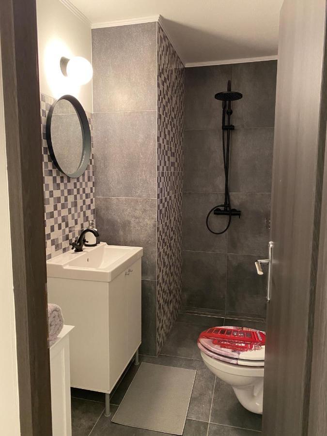 Lipik Studio Apartman Lora מראה חיצוני תמונה