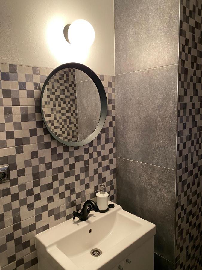 Lipik Studio Apartman Lora מראה חיצוני תמונה