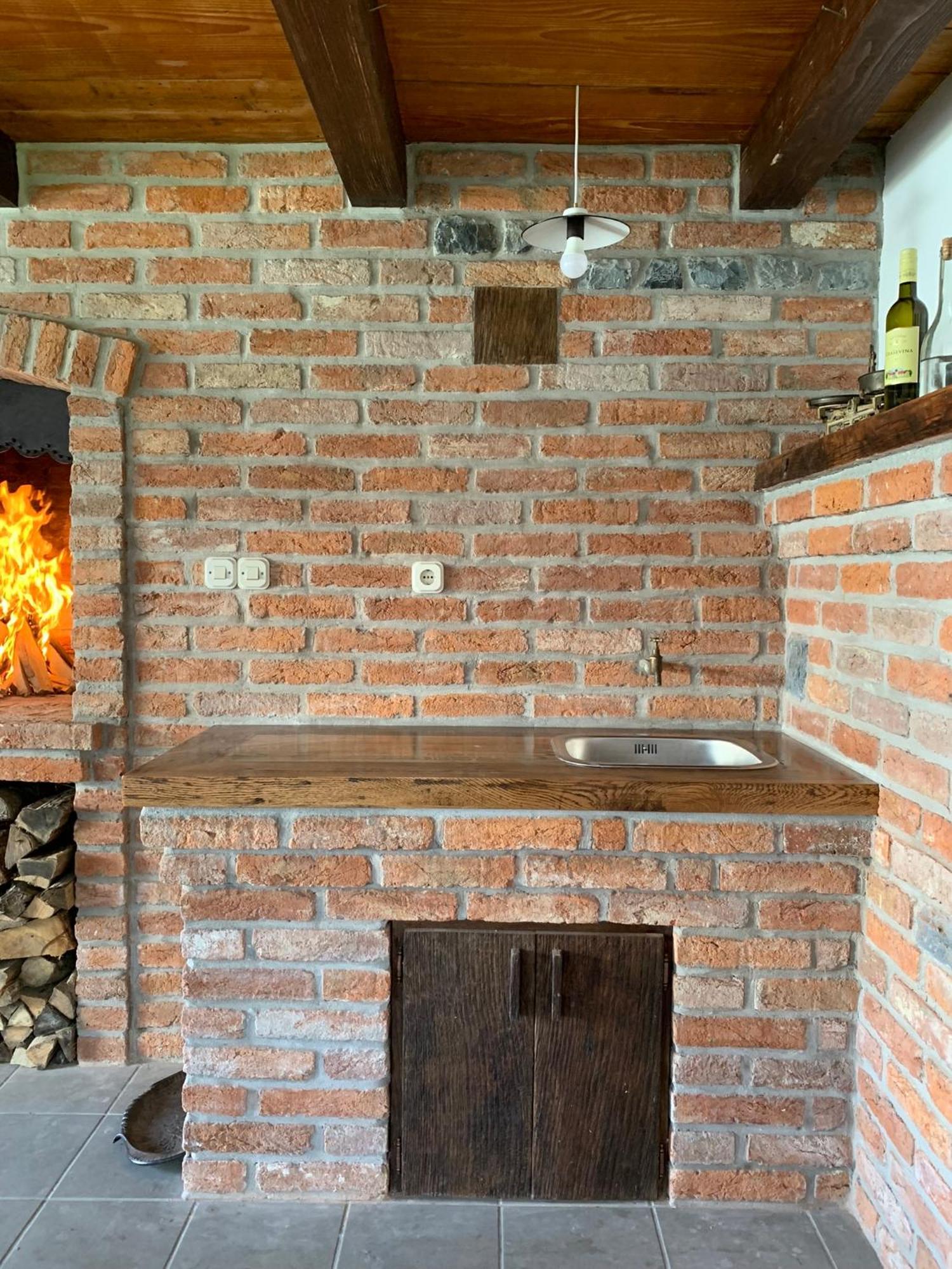 Lipik Studio Apartman Lora מראה חיצוני תמונה